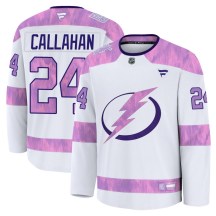 Men's Fanatics Tampa Bay Lightning Ryan Callahan White 2024 Hockey Fights Cancer Practice Jersey - Premium